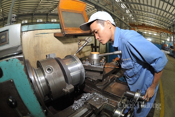 Đề xuất gia hạn nộp tiền thuê đất cho doanh nghiệp sản xuất sản phẩm cơ khí trọng điểm