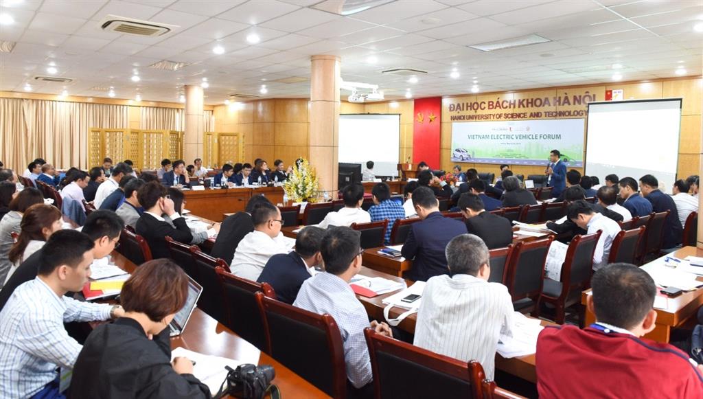 EVN HANOI: Áp dụng công nghệ 4.0 trong cung cấp dịch vụ