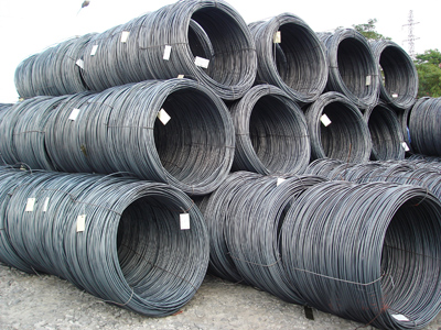 Sản lượng nhập khẩu sắt thép tăng 15%