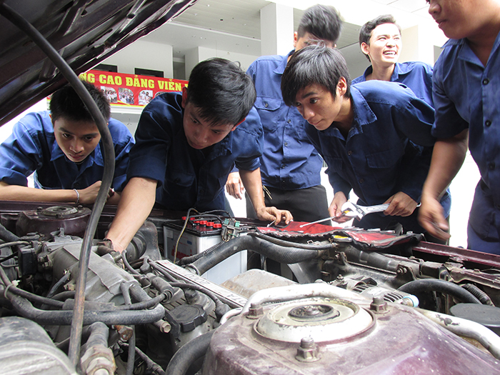 Ngành Công Thương: Phát triển nhân lực khoa học- công nghệ