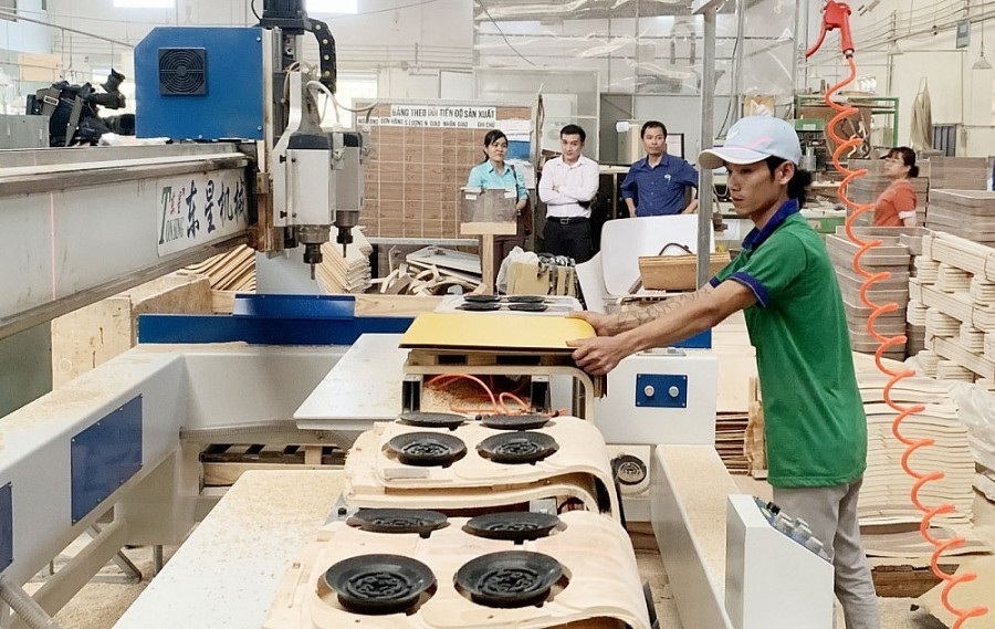 Khuyến công quốc gia năm 2023: Ưu tiên đổi mới công nghệ sản xuất