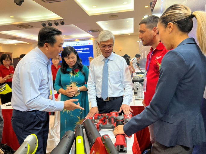 Hơn 500 chi tiết linh kiện cần tìm nhà cung cấp trong nước