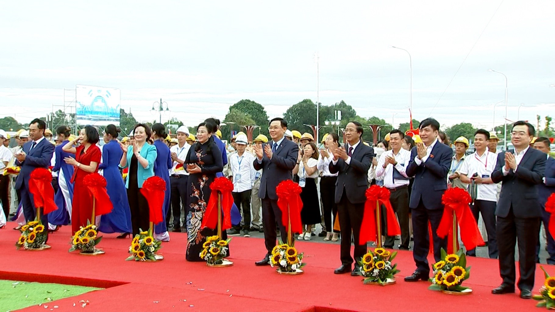 Chủ tịch Quốc hội Vương Đình Huệ: Thái Nguyên tiếp tục đẩy mạnh toàn diện công cuộc đổi mới