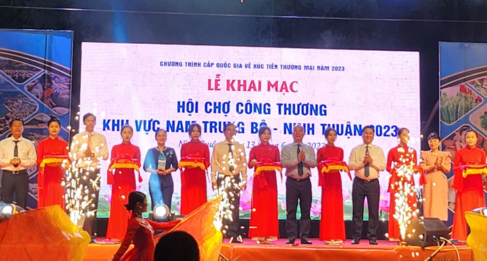 Cầu nối xúc tiến thương mại, liên kết đầu tư khu vực Nam Trung Bộ