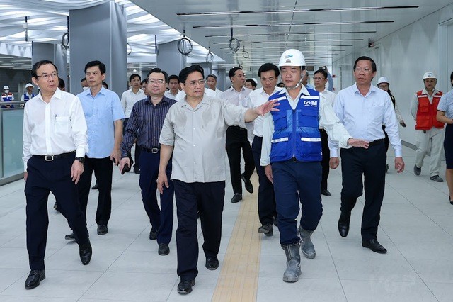 TP. Hồ Chí Minh: Vượt lên chính mình để phục hồi và phát triển kinh tế - xã hội