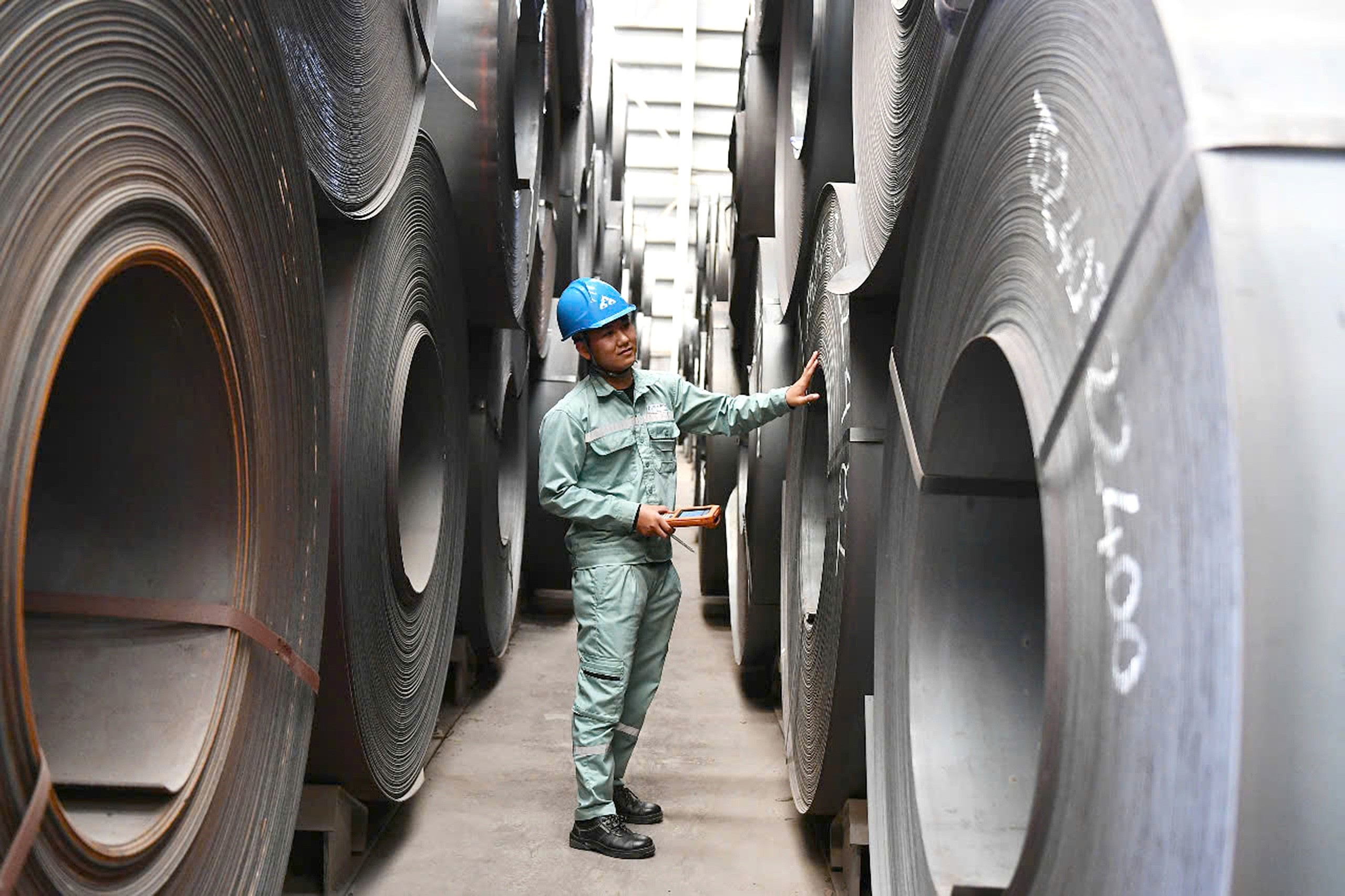 Mỹ áp thuế chống bán phá giá sơ bộ 40-88% với tôn mạ Việt Nam