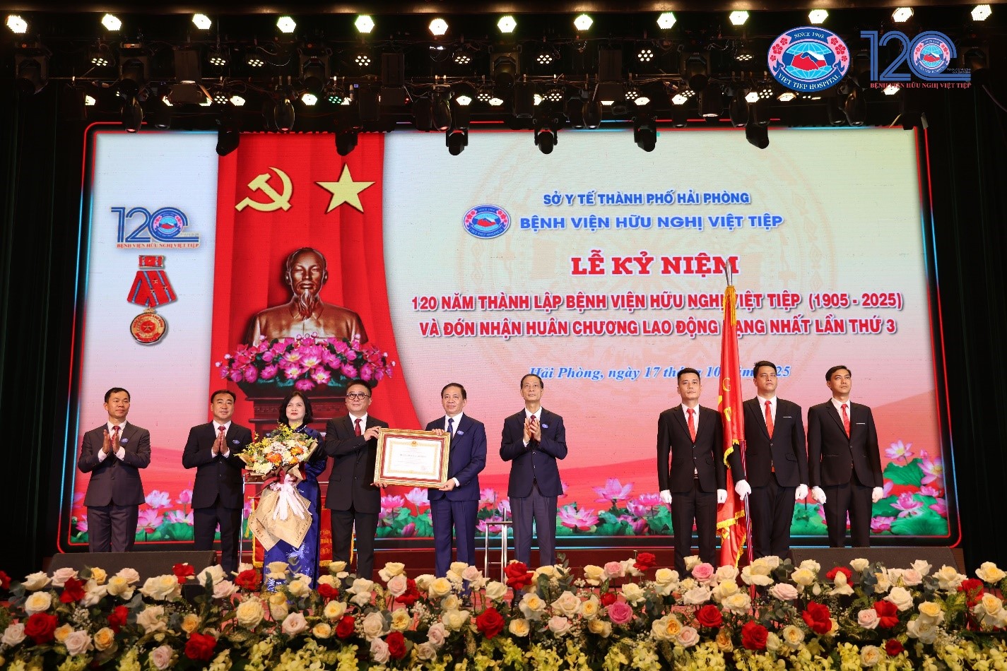 Bệnh viện Hữu nghị Việt Tiệp với hành trình 120 năm vì sức khỏe Nhân Dân